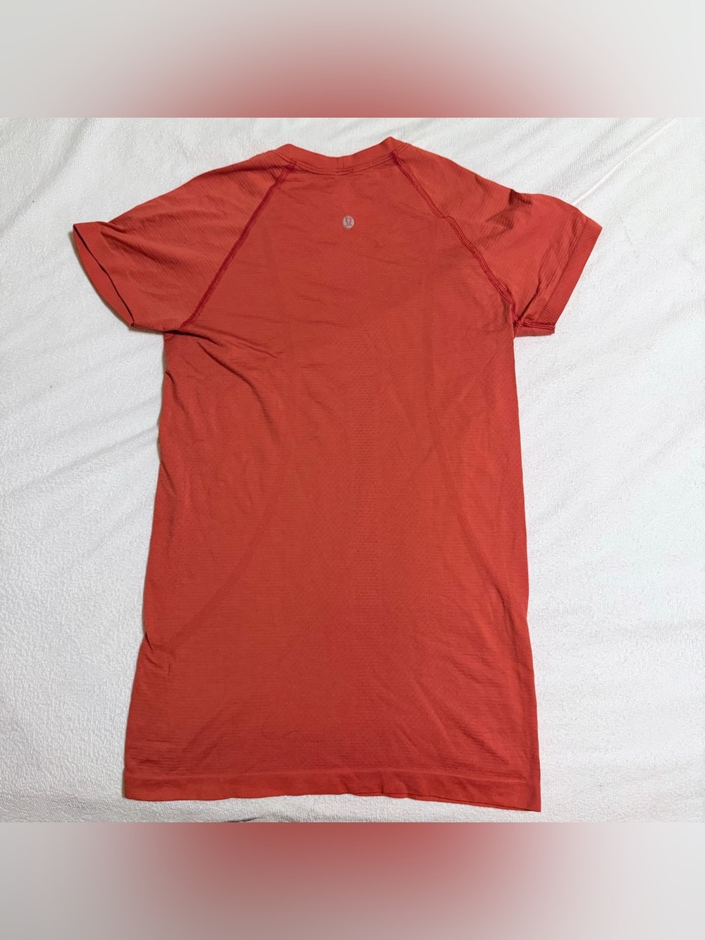lululemon swiftly tee size 4